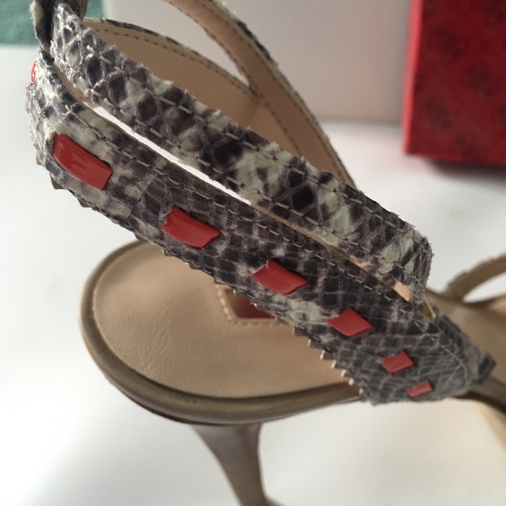 GUESS HIGH HEELS - Picture 5 of 7